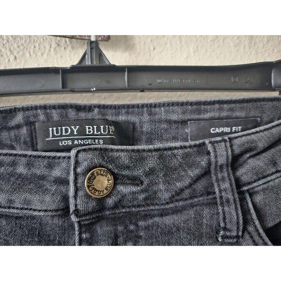 Judy Blue Jeans Women's  Black Mid Rise Skinny Capri Stretch Casual Size 11. - Picture 10 of 10